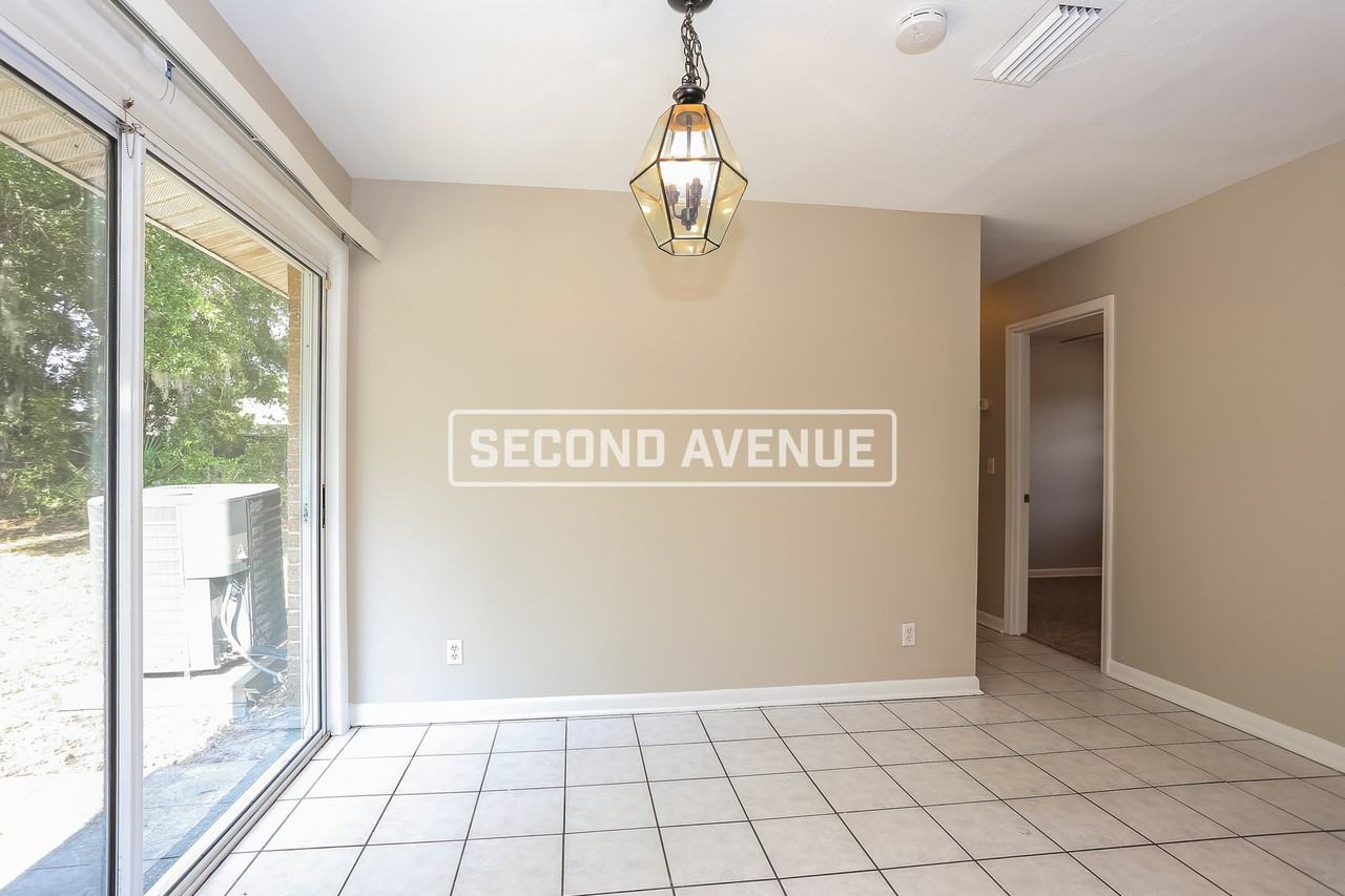6111 Shetland Rd - Photo 7 of 24