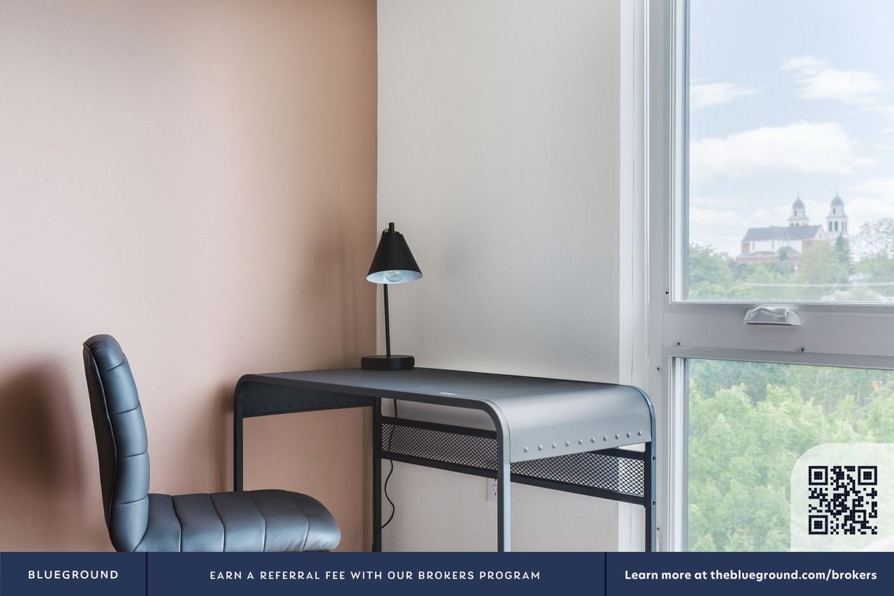 2301 East Union Street - Photo 5 of 46