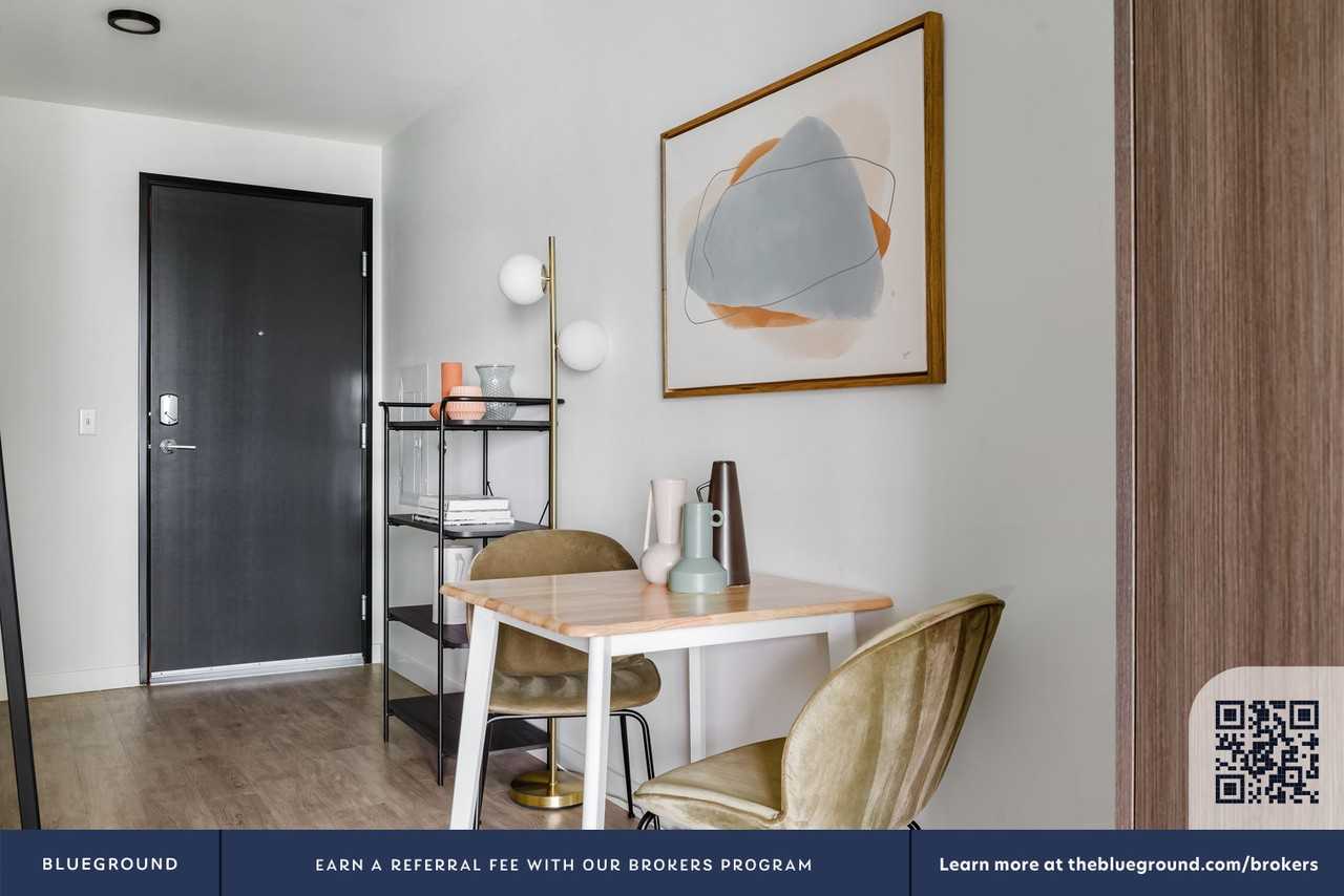 1122 23rd Ave #732 - Photo 4 of 30