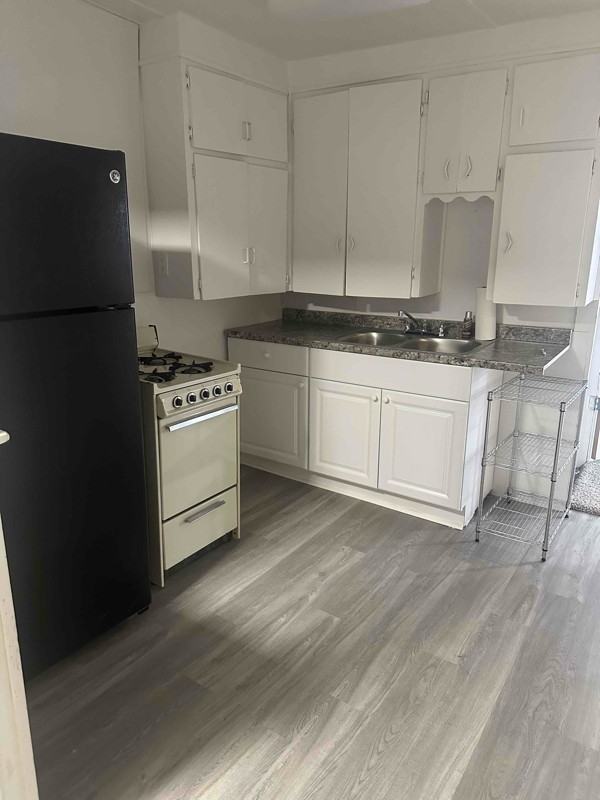 312 S Virginia St - Photo 6 of 20