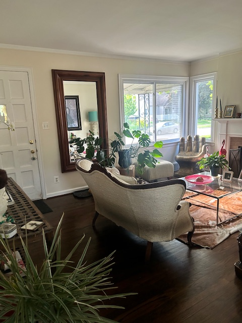 715 Gardendale St - Photo 2 of 17