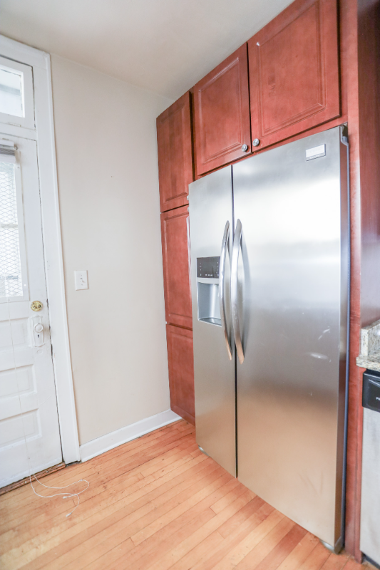 4919 N Damen Ave #3 - Photo 3 of 11