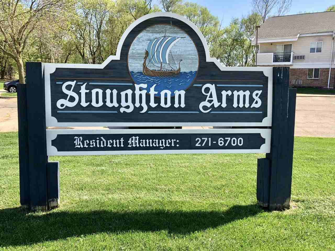 Stoughton Arms - Photo 6 of 50