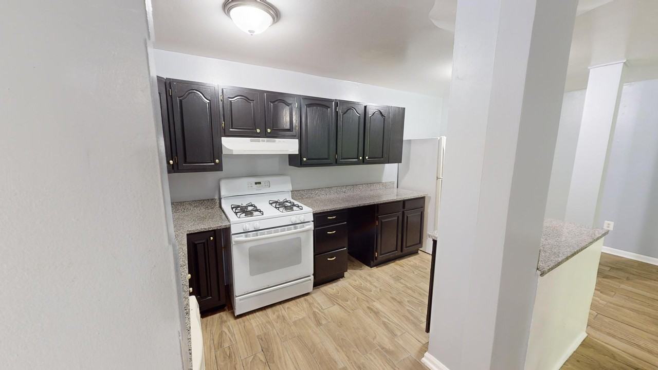 584 Wilson Bridge Dr #A2 - Photo 4 of 15