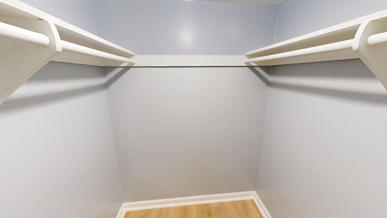 584 Wilson Bridge Dr #A2 - Photo 5 of 15