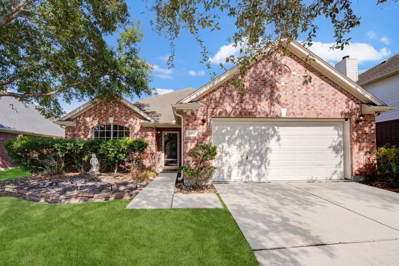 18818 Woodbreeze Dr #NA - Photo 2 of 23