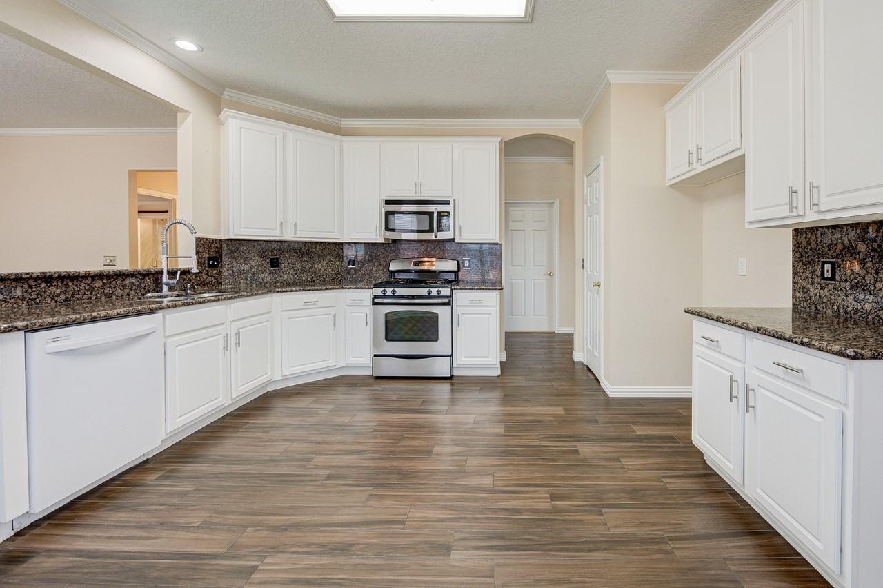 18818 Woodbreeze Dr #NA - Photo 7 of 23