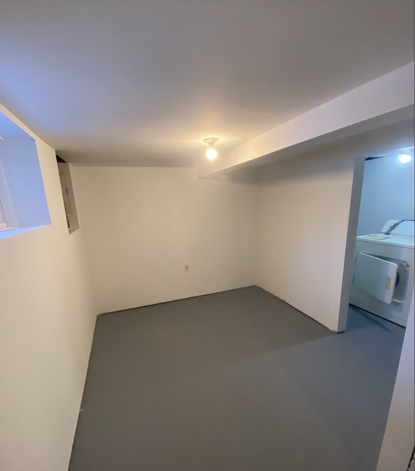 816 Saint Thomas Ave #NA - Photo 2 of 6