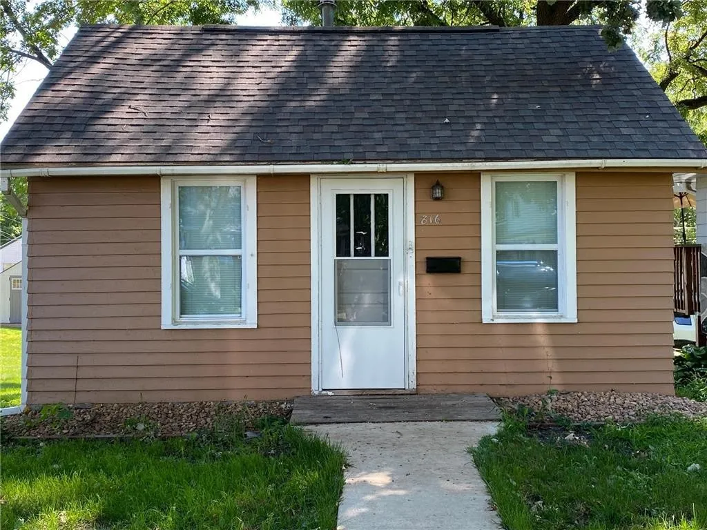 816 Saint Thomas Ave #NA - Photo 3 of 6