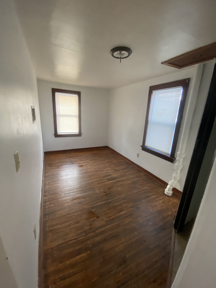 816 Saint Thomas Ave #NA - Photo 4 of 6