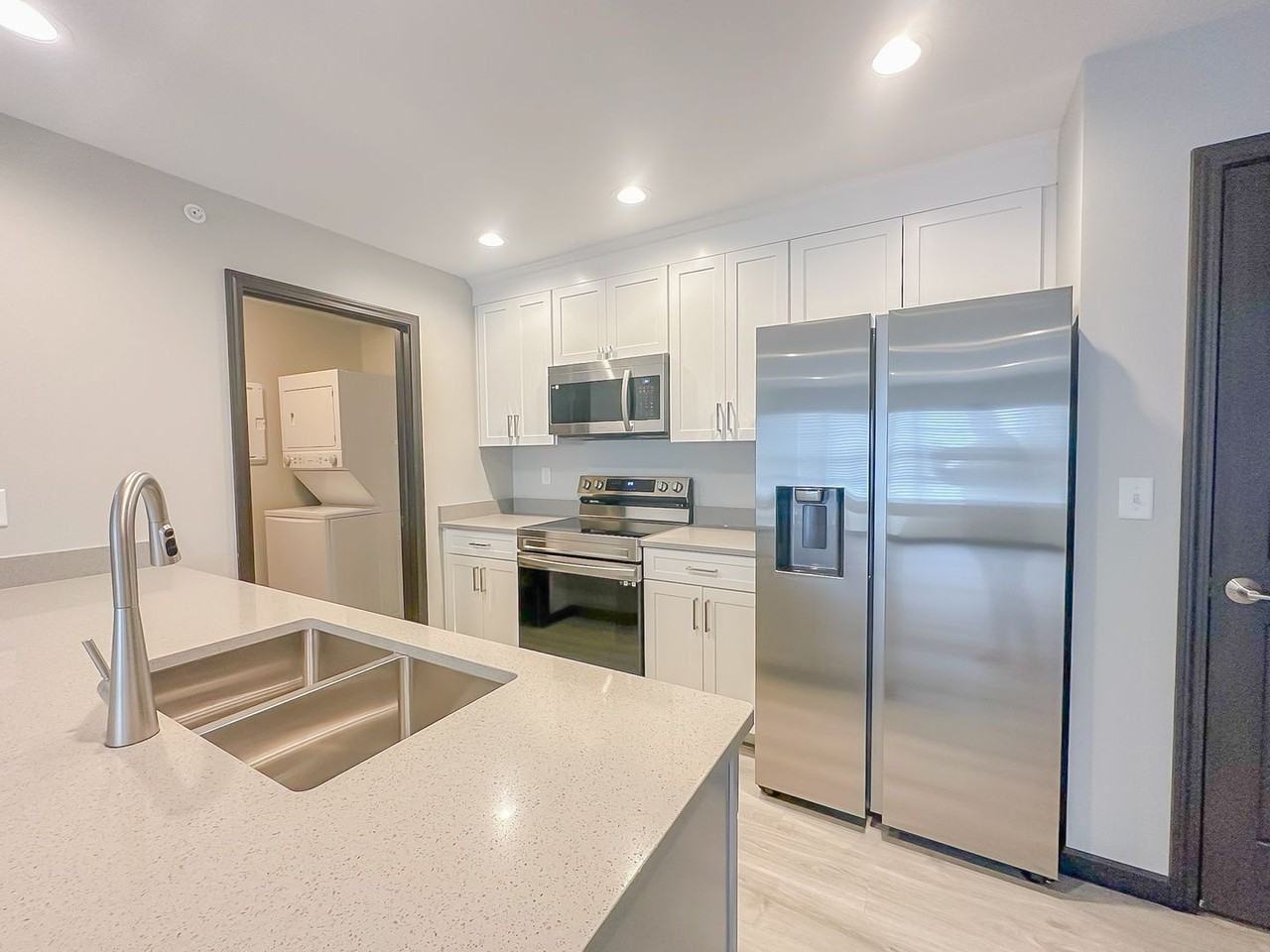 Fairway Place Apartments - Photo 4 of 50