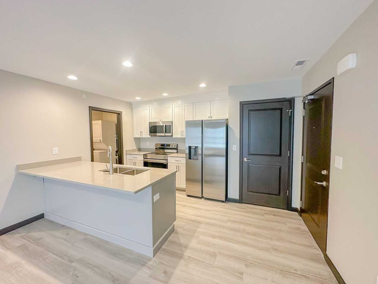 Fairway Place Apartments - Photo 5 of 50