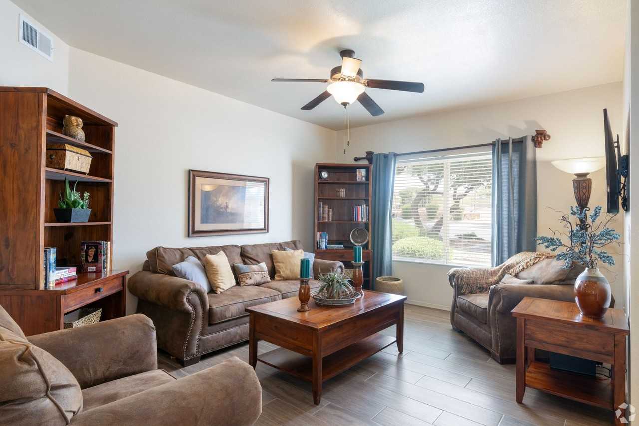 Copperstone Apts at Las Cruces - Photo 4 of 25