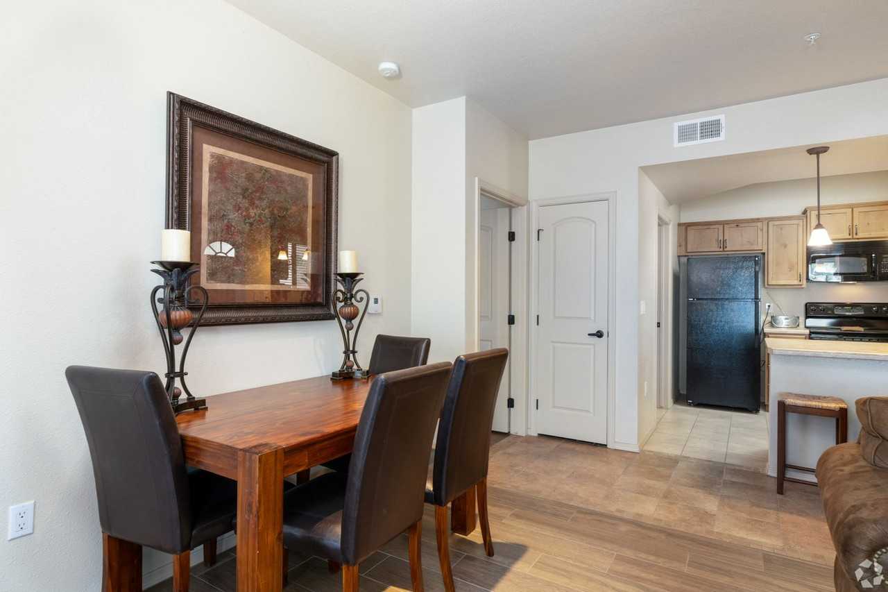 Copperstone Apts at Las Cruces - Photo 5 of 25