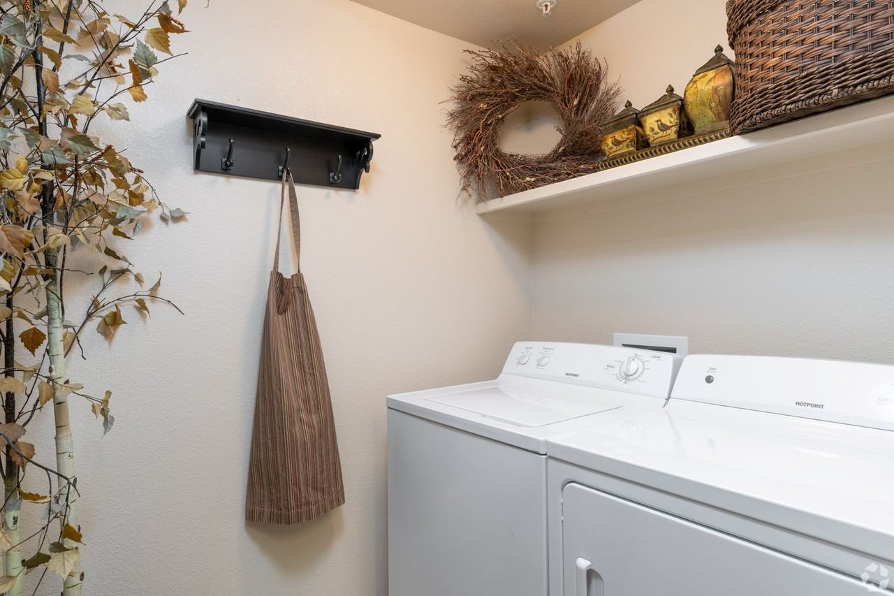 Copperstone Apartments - Photo 7 of 14