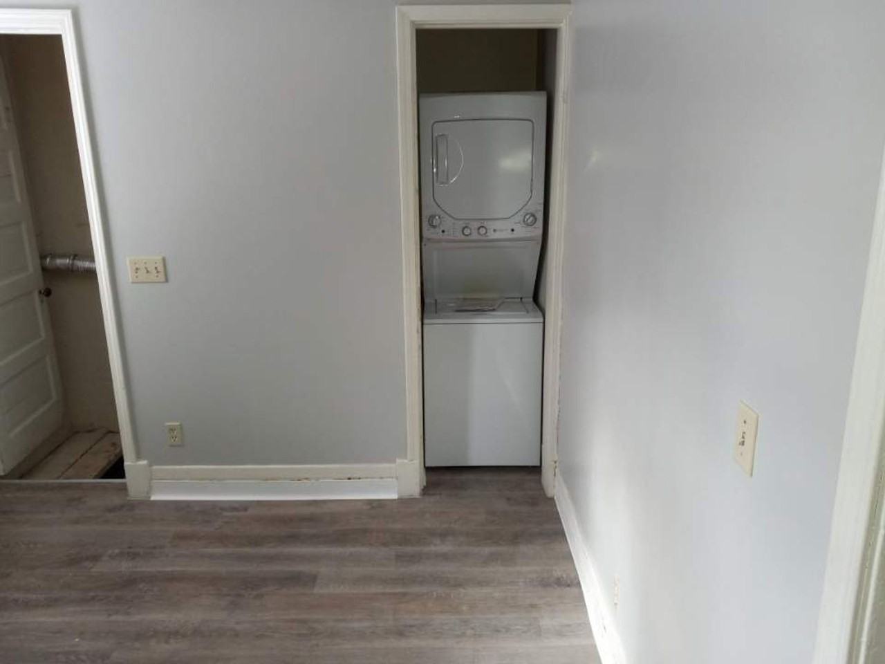 105-107 W. Chicago St. Buchanan, MI 49107 - Photo 3 of 11