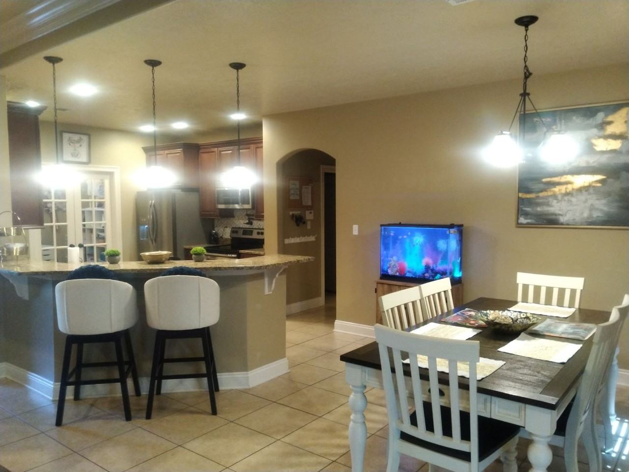 1258 Harmony Ln - Photo 4 of 19