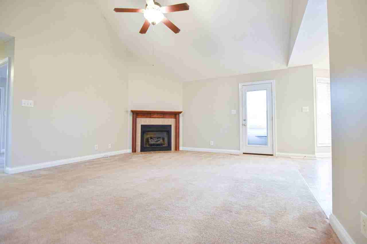 3632 S Jot Dr - Photo 3 of 17