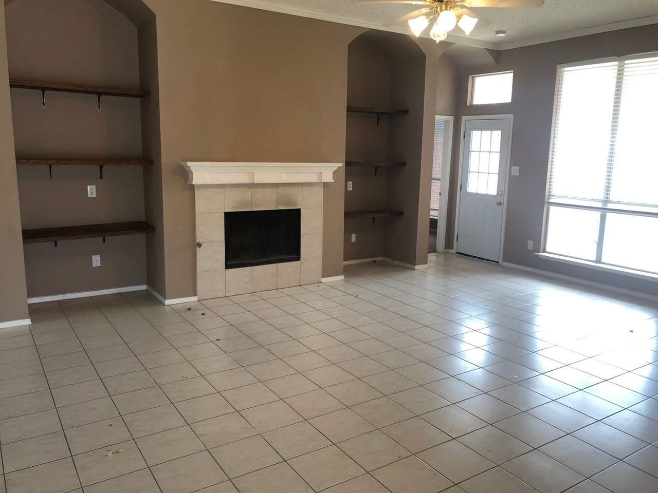 6933 Marigold Ct - Photo 2 of 20