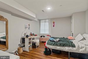 featured image of 2130 N Carlisle St