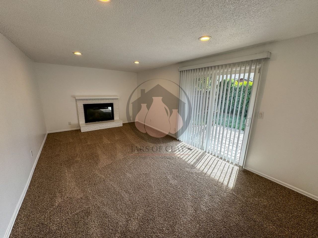 4934 Nina Avenue Southeast - Photo 7 of 16