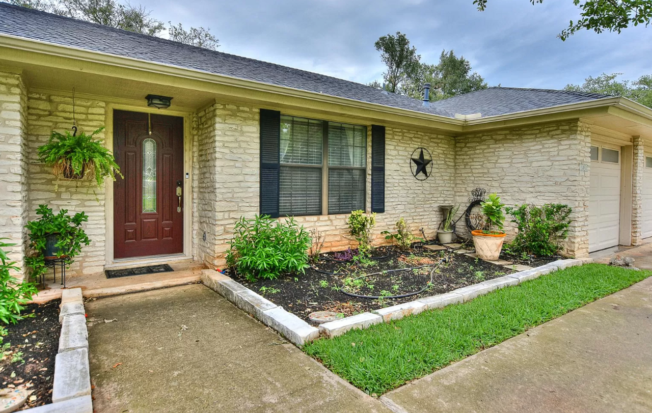 500 Ridge Oak Dr - Photo 2 of 36