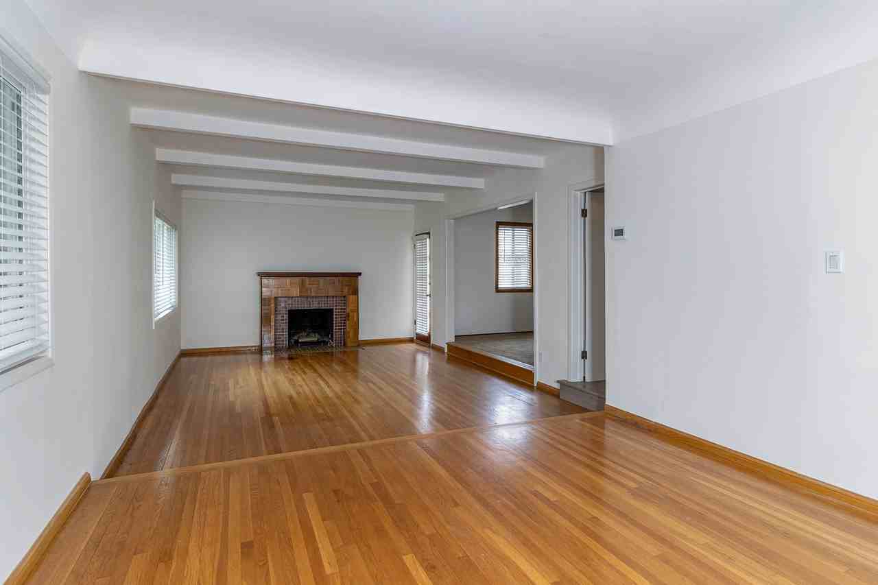 4130 Vinton Ave Frnt - Photo 4 of 35