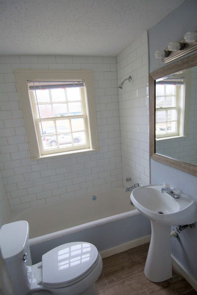 SUPER CUTE HISTORICAL PROPERTY! AFFORDABLE AND COZY - Photo 7 of 10