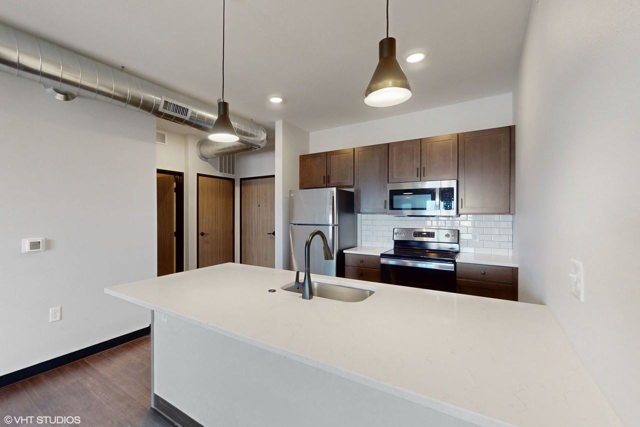 151 Lofts ~ 151 1st Avenue ~ Downtown Living!! - Photo 5 of 25