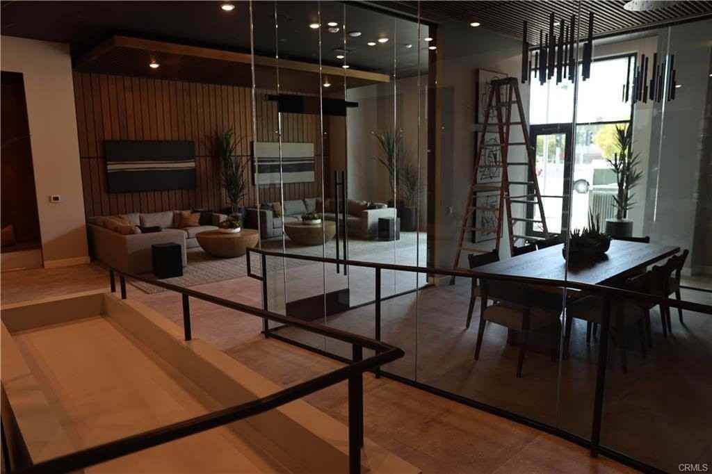 1701 Rivington - Photo 2 of 8