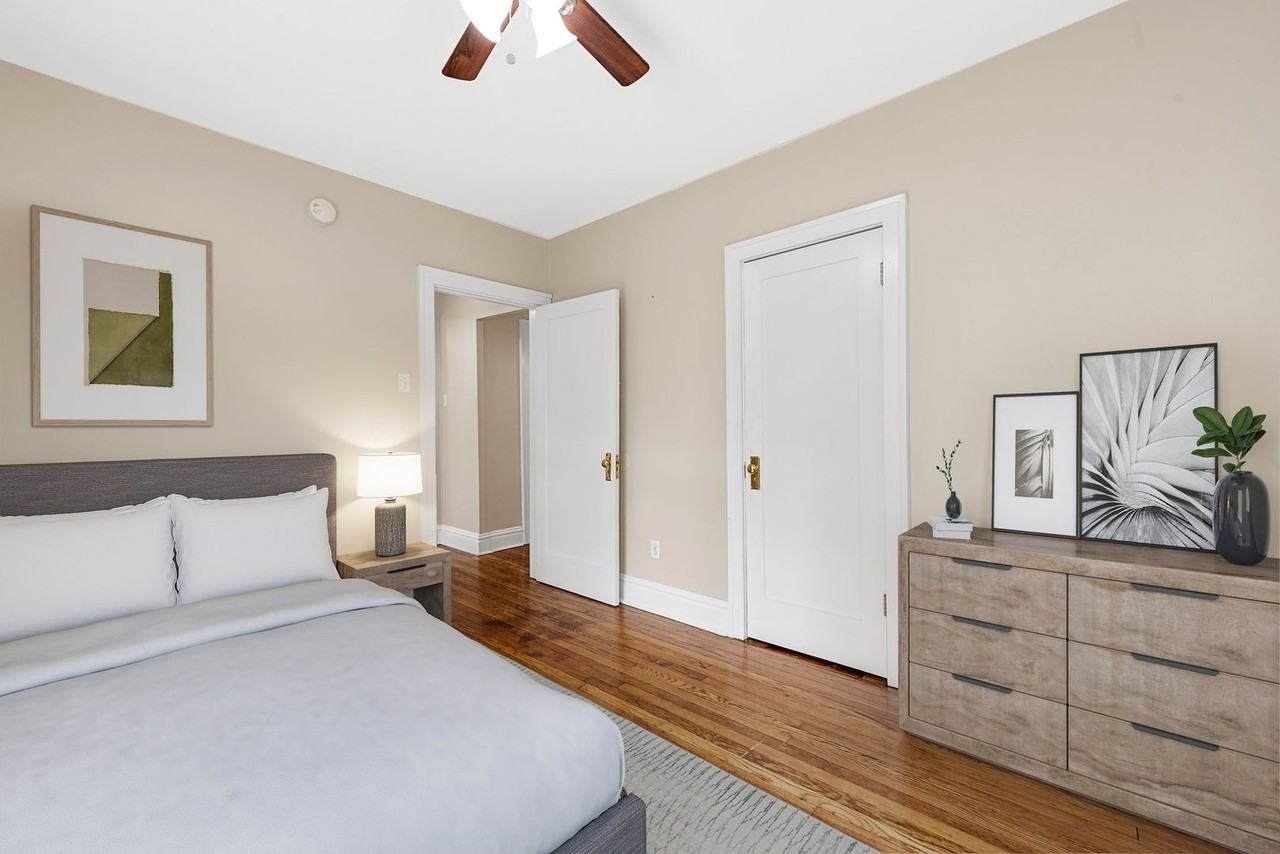 4256-58 Botanical LLC - Photo 5 of 19