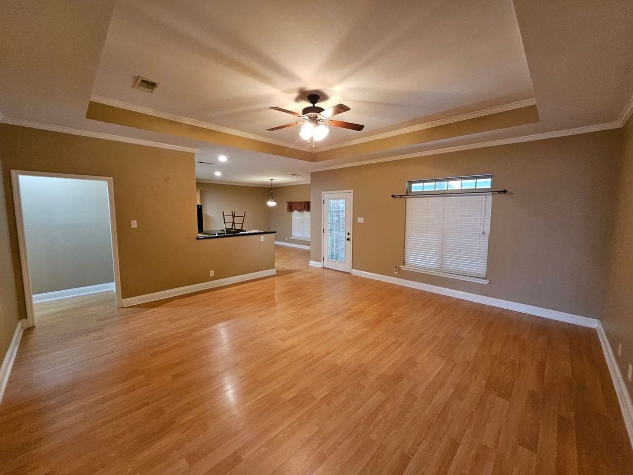 161 Mary Hunt Rd - Photo 2 of 10