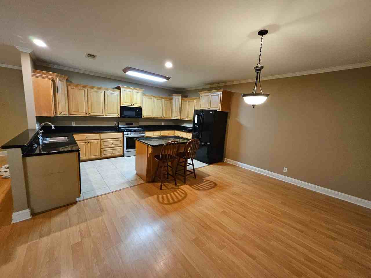 161 Mary Hunt Rd - Photo 3 of 10