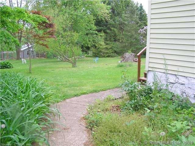 176 Maple Ave - Photo 3 of 14