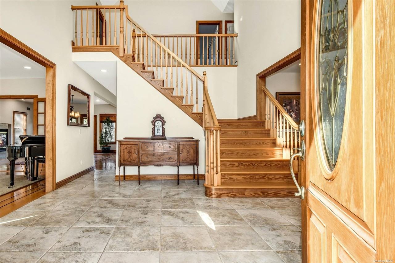 35 Cairo Ave - Photo 3 of 36