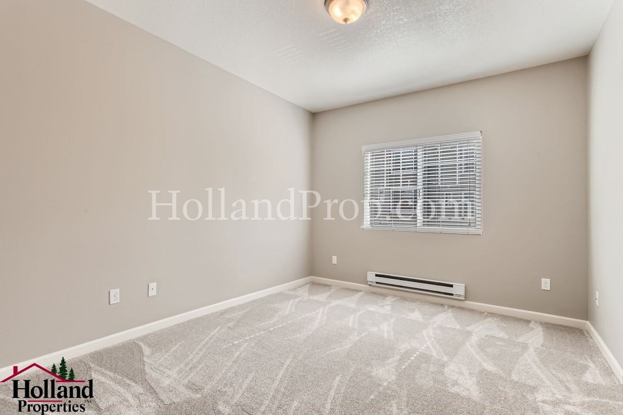 11845 Nw Stone Mountain Ln #303 - Photo 7 of 11
