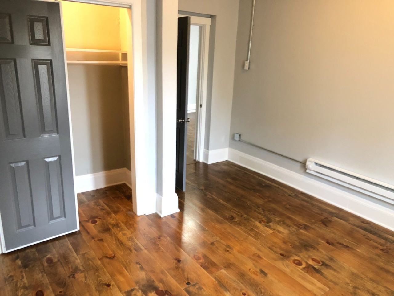 225 South Millvale Avenue - Photo 2 of 12