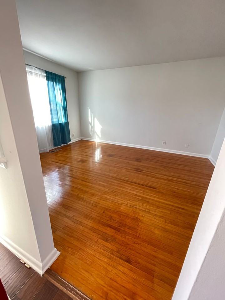 2227 S 107th East Ave - Photo 3 of 20