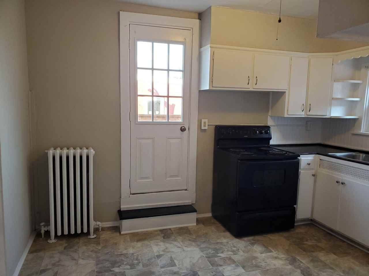 941 N. Lime St. - Photo 3 of 21