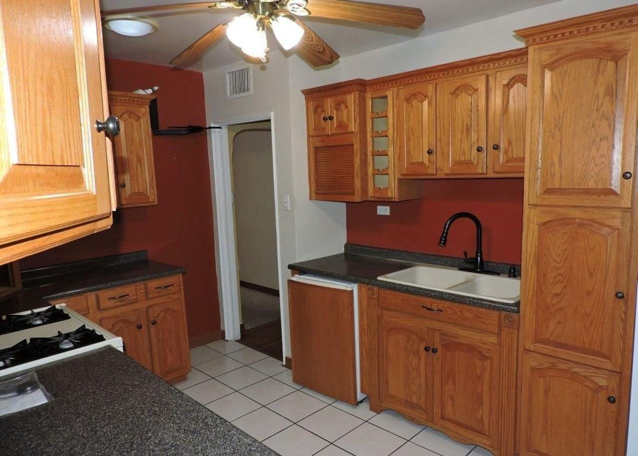 3531 Jefferson Ave - Photo 6 of 36