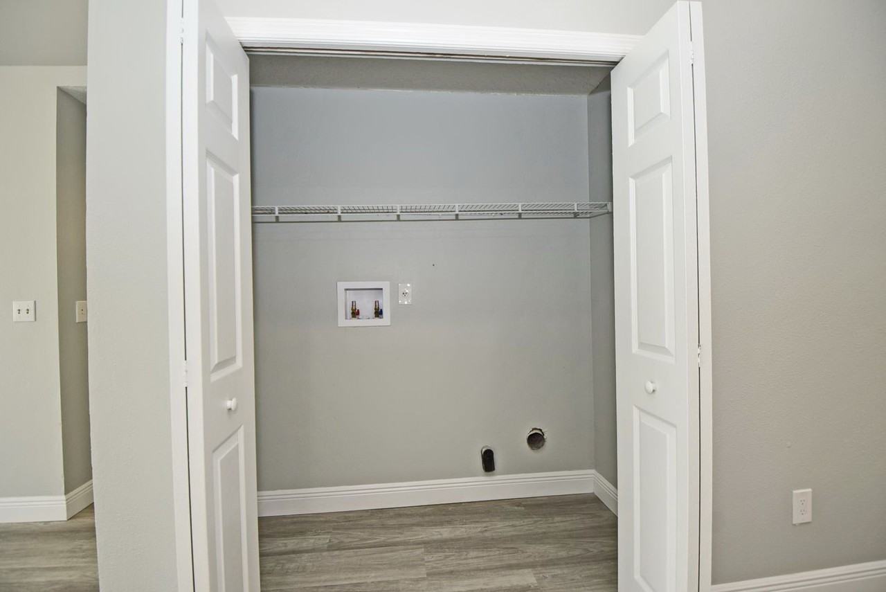 1118 Sugarberry Trl - Photo 7 of 35