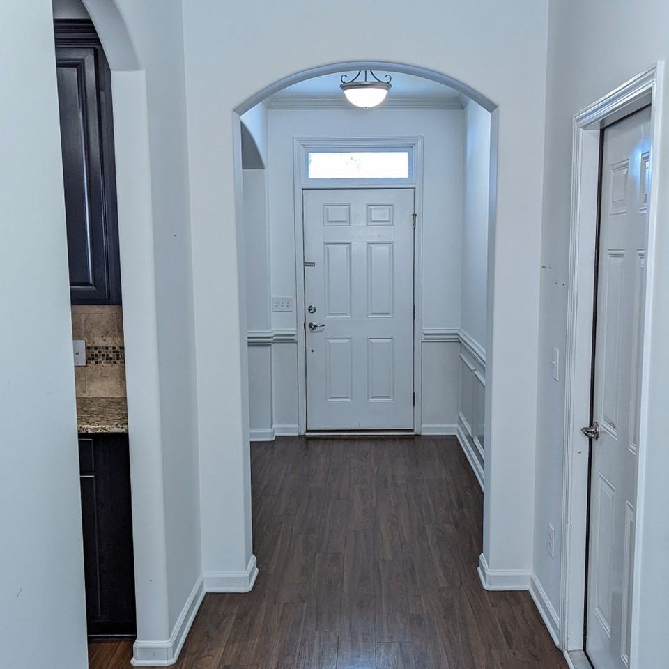 9346 Evan Way - Photo 3 of 50