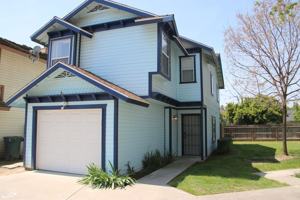 featured image of 2406 W Packwood Dr