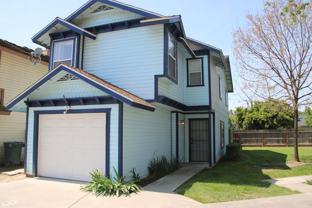 2406 W Packwood Dr - Photo 1 of 1