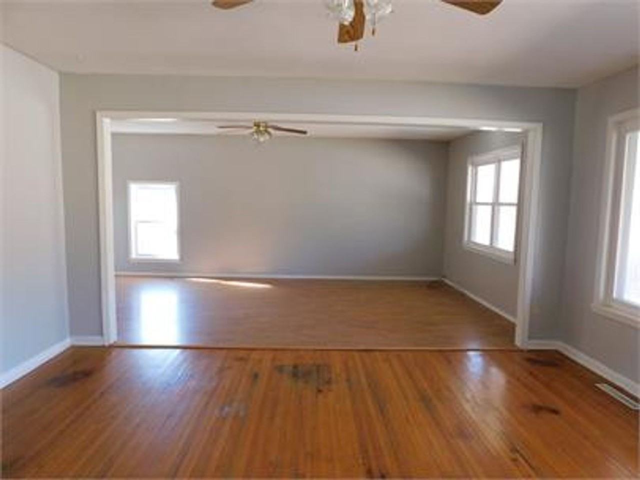 1712 Savannah Dr - Photo 3 of 9