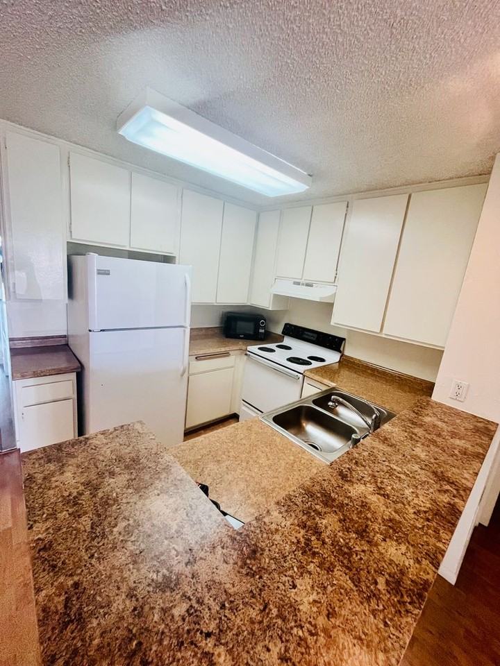 1775 Diamond St #119 - Photo 6 of 37