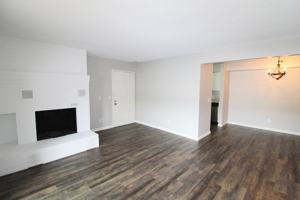 featured image of 1010 Blue Ridge Dr #Apt 8