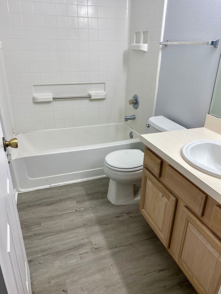 1534 Highland Ridge Cir - Photo 7 of 18