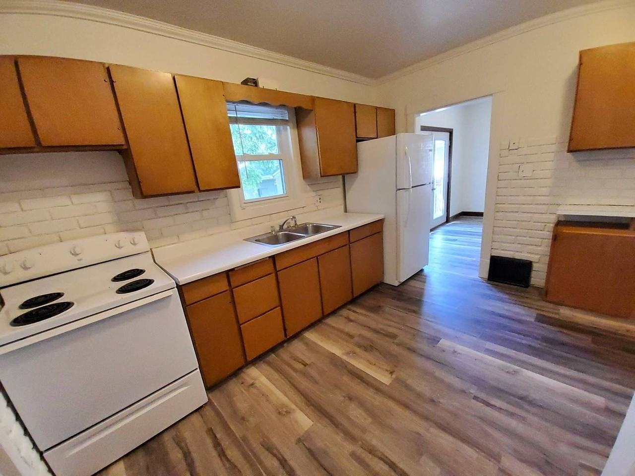 1327 W Washington St - Photo 2 of 19