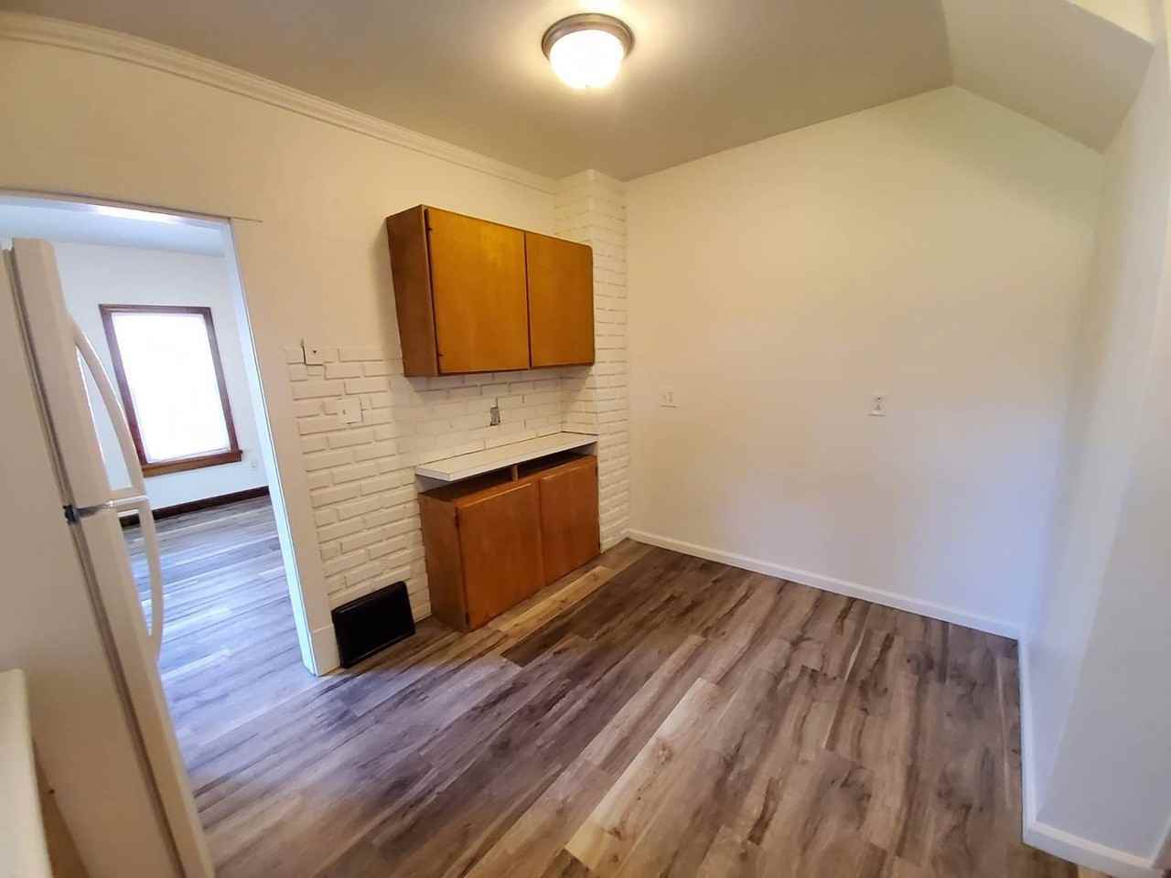 1327 W Washington St - Photo 3 of 19